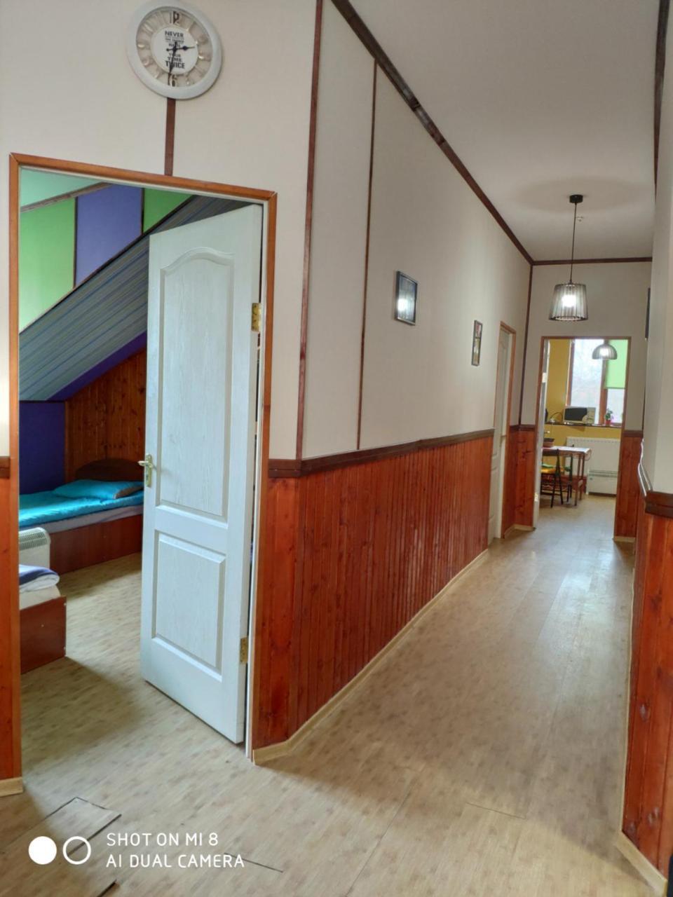 מוקצ'בה Hostel Vokzal מראה חיצוני תמונה